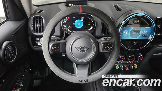 MINI Cooper Countryman Classic 2nd 2024 — фото 12