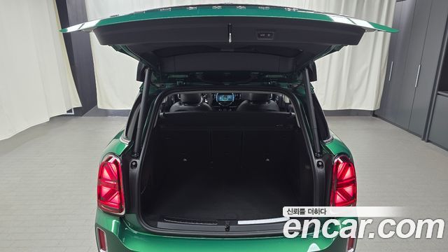 MINI Cooper Countryman Classic 2nd 2024 — фото 32