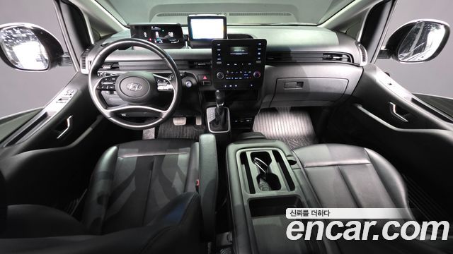 Hyundai Staria 4WD Tourer 9-Seater Modern 2023 — фото 7