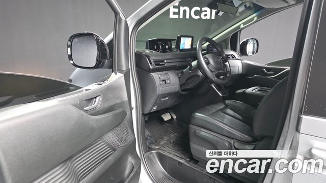 Hyundai Staria 4WD Tourer 9-Seater Modern 2023 — фото 10