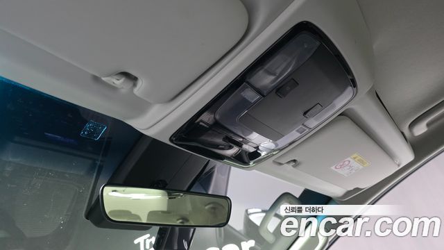 Hyundai Staria 4WD Tourer 9-Seater Modern 2023 — фото 19