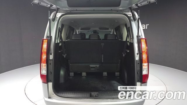 Hyundai Staria 4WD Tourer 9-Seater Modern 2023 — фото 20