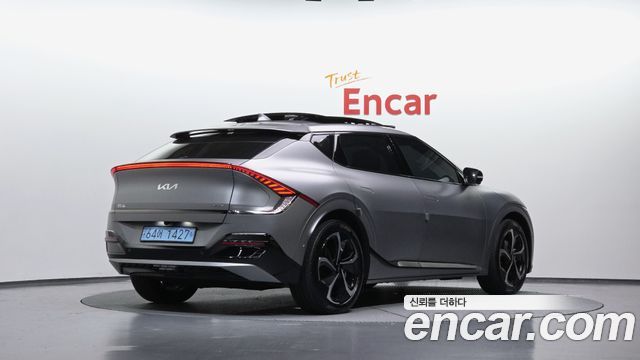 Kia EV6 Long Range 4WD GT Line 2024 — фото 2