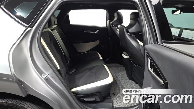 Kia EV6 Long Range 4WD GT Line 2024 — фото 12