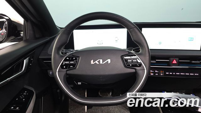 Kia EV6 Long Range 4WD GT Line 2024 — фото 13
