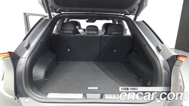 Kia EV6 Long Range 4WD GT Line 2024 — фото 20
