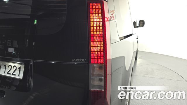 Hyundai Staria Cargo 5-Seater Modern 2023 — фото 23