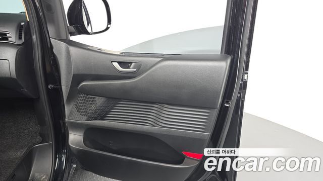 Hyundai Staria Cargo 5-Seater Modern 2023 — фото 24