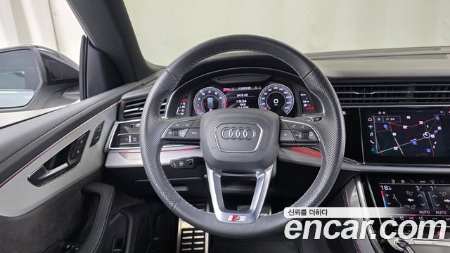 Audi Q8 (4M) 55 TFSI Quattro Premium 2022 — фото 13