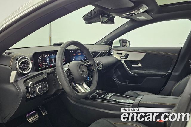 Mercedes-Benz CLA-Class (C118) AMG CLA 45 S 4MATIC+ 2026 — фото 9
