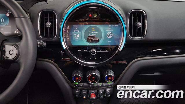 MINI Cooper Countryman Classic 2nd 2024 — фото 16