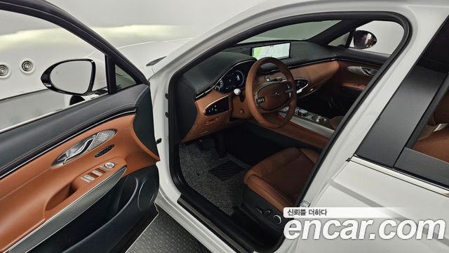Genesis GV70 2.5T Gasoline 2WD 2023 — фото 10