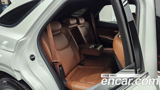Genesis GV70 2.5T Gasoline 2WD 2023 — фото 16