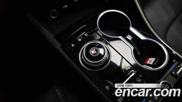 Kia K5 (III) 2.0 Prestige 2023 — фото 9