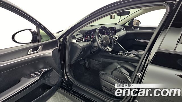 Kia K5 (III) 2.0 Prestige 2023 — фото 10