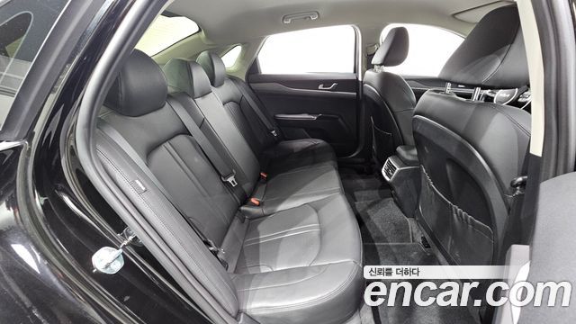 Kia K5 (III) 2.0 Prestige 2023 — фото 36