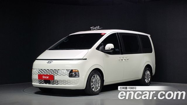 Hyundai Staria Cargo 5-Seater Modern 2023 — фото 1