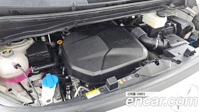 Hyundai Staria Cargo 5-Seater Modern 2023 — фото 6