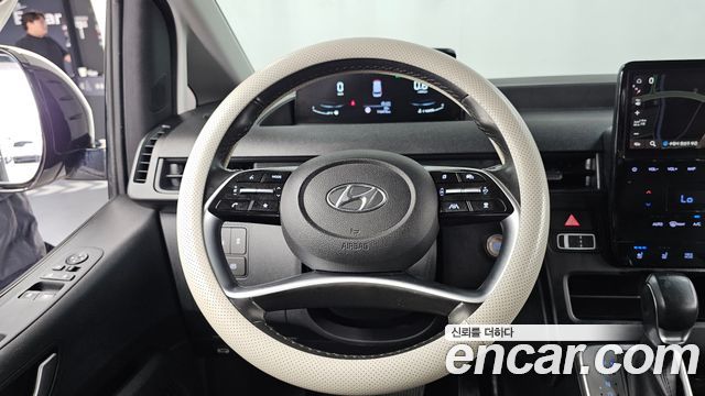Hyundai Staria Cargo 5-Seater Modern 2023 — фото 17