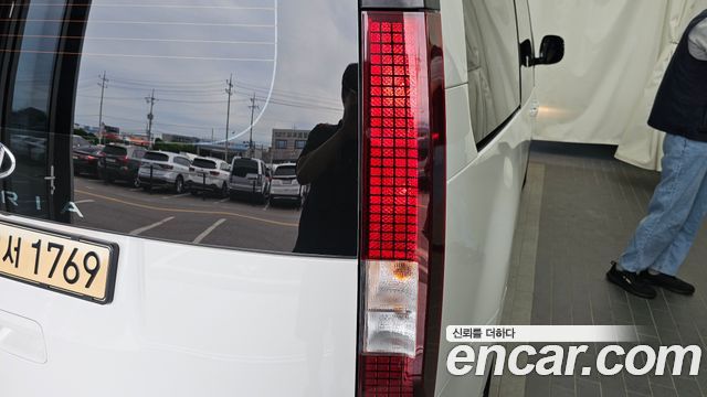 Hyundai Staria Cargo 5-Seater Modern 2023 — фото 29
