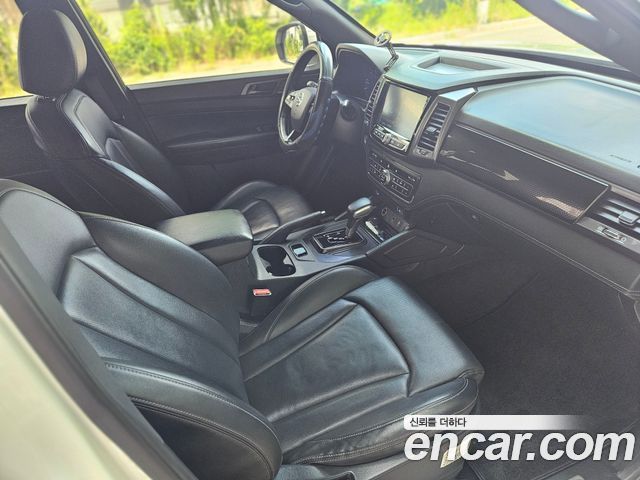 KG Mobility (SsangYong) Rexton Sports Diesel 2.2 2WD Prestige 2021 — фото 15