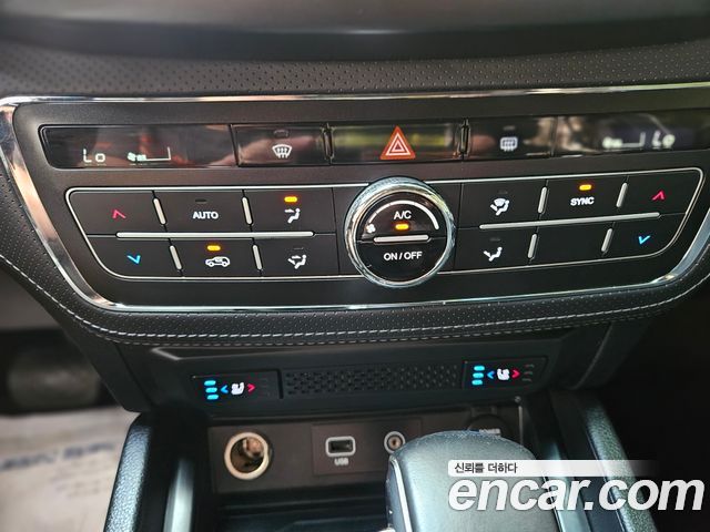 KG Mobility (SsangYong) Rexton Sports Diesel 2.2 2WD Prestige 2021 — фото 18