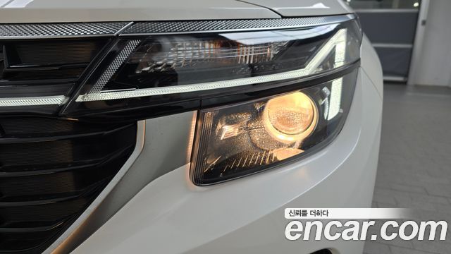 Kia Seltos Gasoline 2.0 2WD Prestige 2025 — фото 22