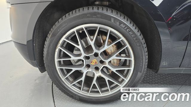 Porsche Macan 3.0 S Diesel 95B 2016 — фото 5