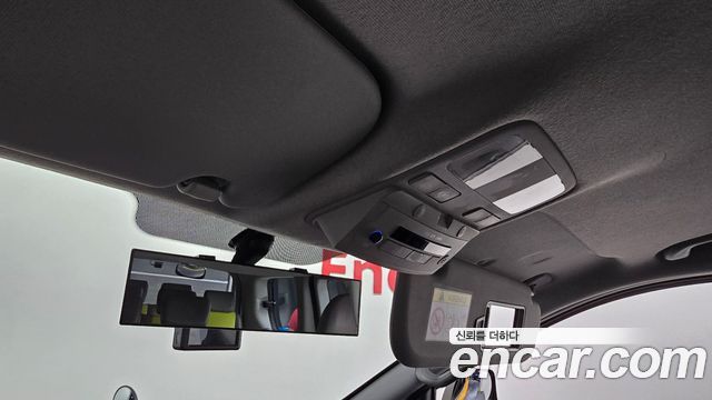 Hyundai Grand Starex School Bus LPi 2021 — фото 29