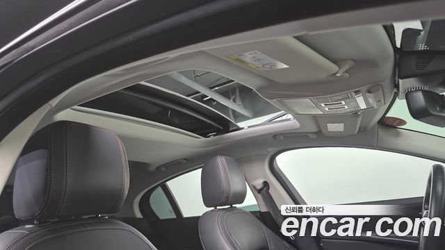 Jaguar XE 20d Prestige 2018 — фото 15