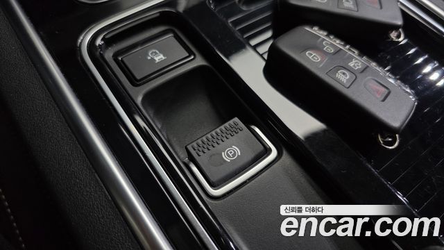 Jaguar XE 20d Prestige 2018 — фото 27