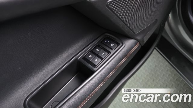 Jaguar XE 20d Prestige 2018 — фото 29