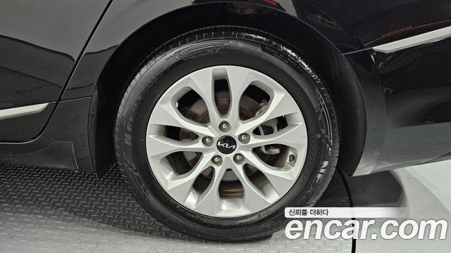 Kia K8 3.5 LPG 2WD Trendy(Rentcar) 2024 — фото 21
