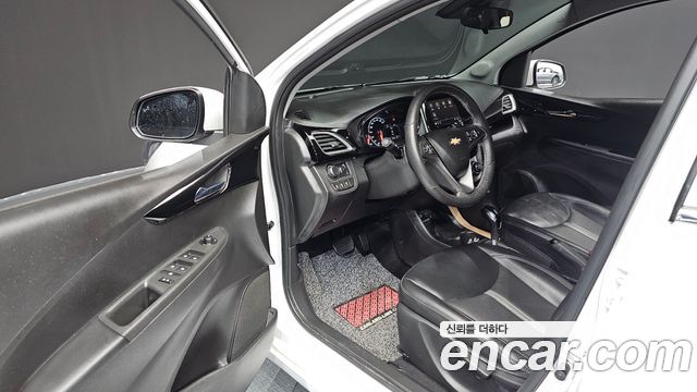 Chevrolet Spark Premier 2022 — фото 10