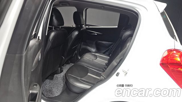 Chevrolet Spark Premier 2022 — фото 12