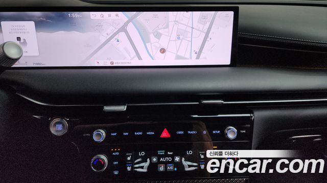 Genesis G80 (RG3) Gasoline 2.5 Turbo AWD 2025 — фото 12