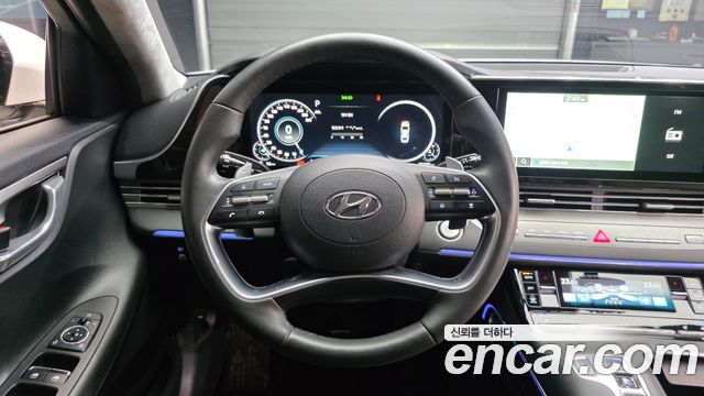 Hyundai Grandeur (IG) 2.5 Le Blanc 2023 — фото 12