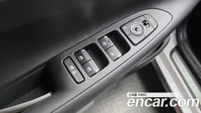 Hyundai Grandeur (IG) 2.5 Le Blanc 2023 — фото 13
