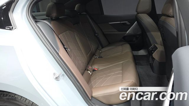 BMW 5 Series (G60) 520i Special Edition 2026 — фото 12