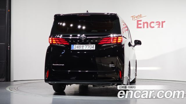 Toyota Alphard (IV) 2.5 HEV Executive AWD 2024 — фото 4