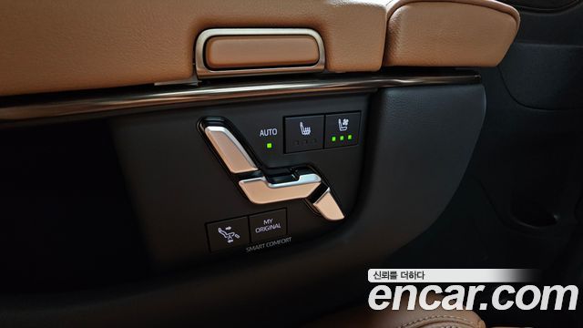Toyota Alphard (IV) 2.5 HEV Executive AWD 2024 — фото 39