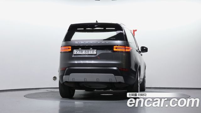 Land Rover Discovery 5 3.0 SD6 HSE 2019 — фото 4