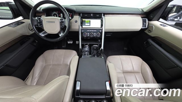 Land Rover Discovery 5 3.0 SD6 HSE 2019 — фото 7