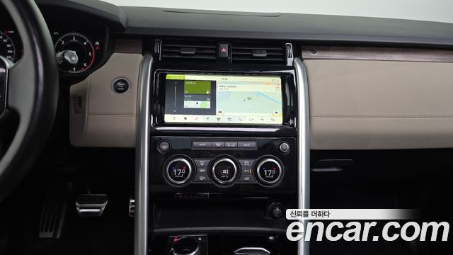 Land Rover Discovery 5 3.0 SD6 HSE 2019 — фото 18