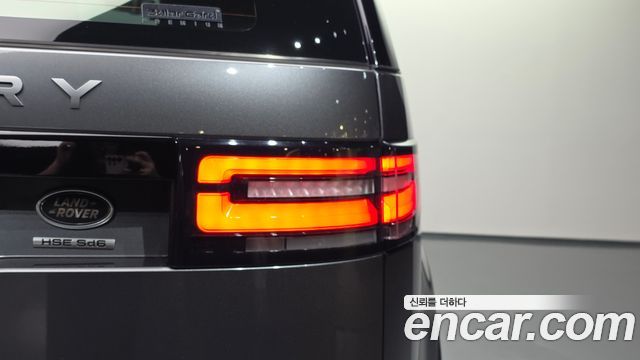 Land Rover Discovery 5 3.0 SD6 HSE 2019 — фото 29