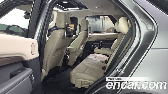 Land Rover Discovery 5 3.0 SD6 HSE 2019 — фото 32