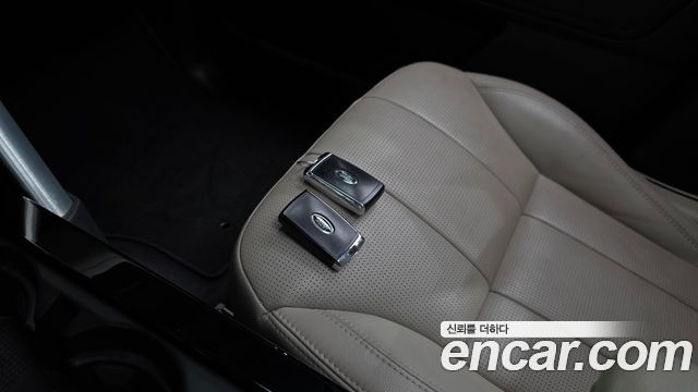 Land Rover Discovery 5 3.0 SD6 HSE 2019 — фото 35