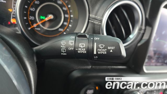 Jeep Wrangler (JL) 2.0 Overland Power Top 4Door 2023 — фото 18