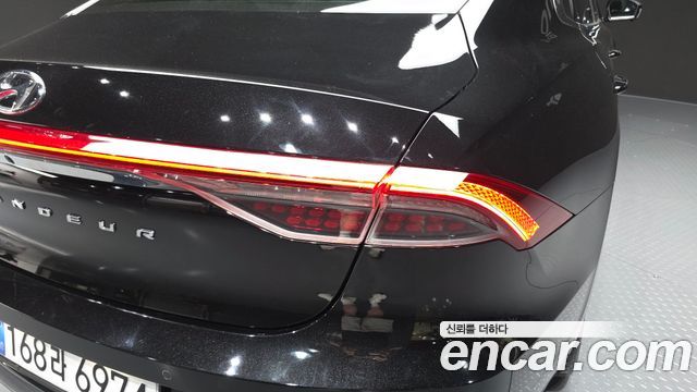 Hyundai Grandeur (IG) 2.5 Exclusice 2021 — фото 23