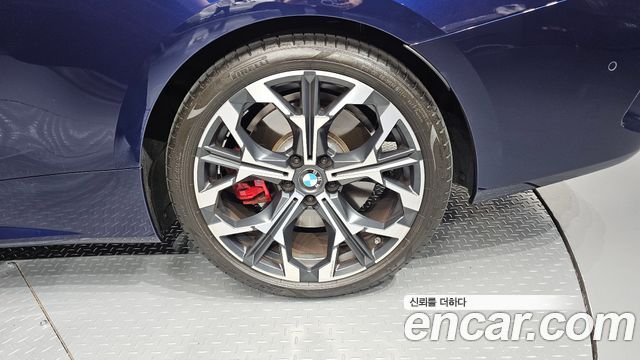 BMW 4 Series (G22) M440i xDrive Pro First Edition Convertible 2025 — фото 27
